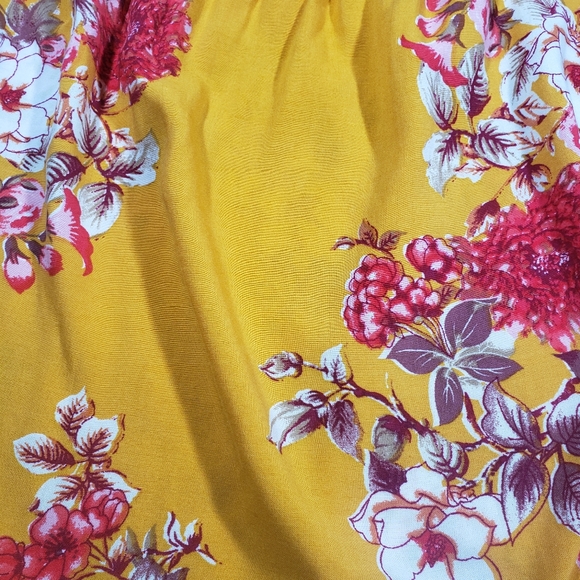 Gypsies & Moondust Off The Shoulder Strapless Floral NWT Shirt Size Small - Picture 2 of 12